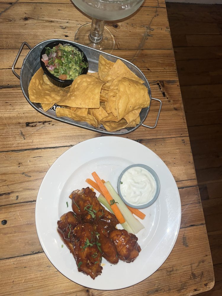 Nenos Mexican Gourmet