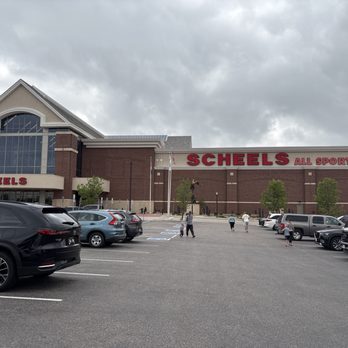 Scheels - Hunting & Fishing Supplies Near Me - Johnstown, Colorado