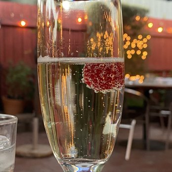 Giannfranco's Trattoria - In Patio garden prosecco - Italian Near Me - Carpinteria, California Giannfranco's Trattoria - In Patio garden prosecco - Italian Near Me - Carpinteria, California