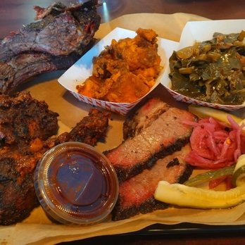 Crazy Block Cheesecakes - beef back ribs, brisket & BBQ chicken plate - Desserts Near Me - Oakland, California