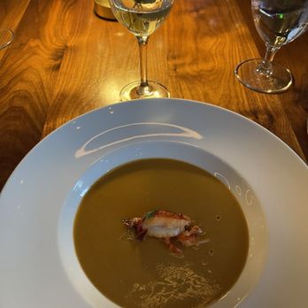 Ramsay's Kitchen - Lobster Bisque - American Near Me - Boston, Massachusetts Ramsay's Kitchen - Lobster Bisque - American Near Me - Boston, Massachusetts