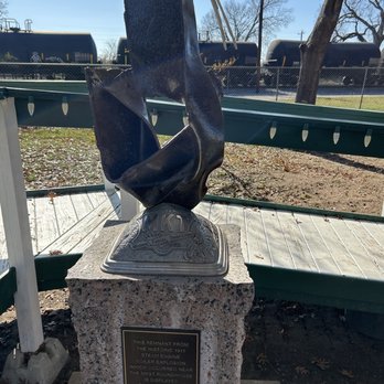 Railroad Museum - Sculpture - Museums Near Me - Smithville, Texas Railroad Museum - Sculpture - Museums Near Me - Smithville, Texas