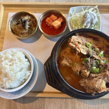 Bap Zip - Pork bone soup - Korean Near Me - Richmond Hill, Ontario Bap Zip - Pork bone soup - Korean Near Me - Richmond Hill, Ontario