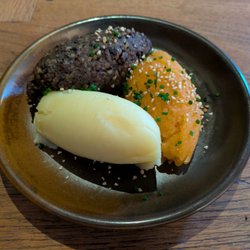 Stravaigin - @endoedibles on Instagram 06/29/26 STRAVAIGIN'S OWN HAGGIS, neeps & tatties