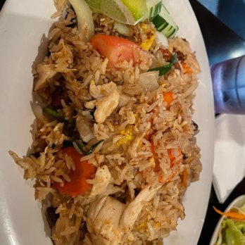 Aroy Dee Thai Kitchen - Pineapple Fried Rice - Thai Near Me - New York, New York Aroy Dee Thai Kitchen - Pineapple Fried Rice - Thai Near Me - New York, New York