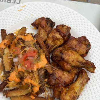 Bocanada - Wings & fries - Bars Near Me - Mayagüez, Puerto Rico