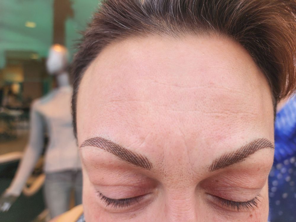 Permanent Makeup By Kim Logo
