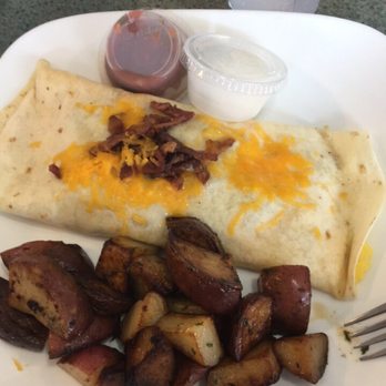 Brail's Restaurant - Breakfast burrito! - American Near Me - Eugene, Oregon Brail's Restaurant - Breakfast burrito! - American Near Me - Eugene, Oregon