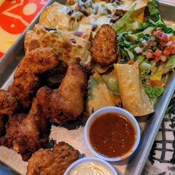 Pedro's Taco & Tequila Bar - Sampler Platter