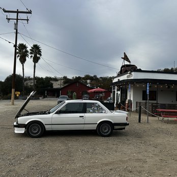 Garage 79 - Beer Gardens Near Me - Warner Springs, California