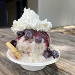 Texas Sno Fruit - Blackberry cobbler weekly special