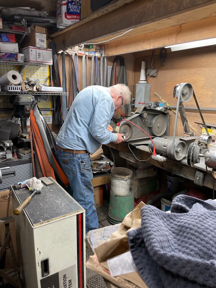 BRONK’S KNIFE WORKS Updated September 2024 11 Photos & 32 Reviews 19510 Bothelleverett