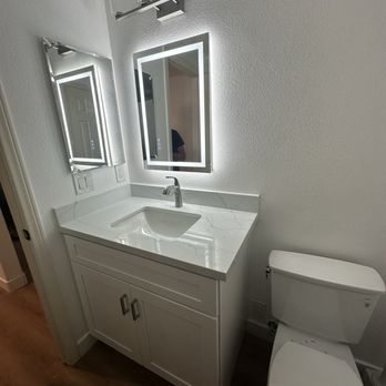 Bud Remodeling - Guest bathroom - General Contractors Near Me - Lake Forest, California