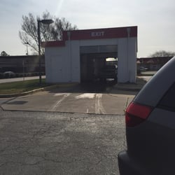Cedar Road Exxon - Touch less car wash
