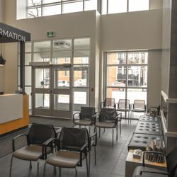 Centre Métropolitain de Chirurgie - Bureau d'information et de réception.