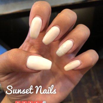 Sunset Nails - Nail Salons Near Me - San Francisco, California