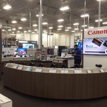 Best Buy - Mount Laurel - Canon and Nikon camera display - Electronics Near Me - Mount Laurel, New Jersey Best Buy - Mount Laurel - Canon and Nikon camera display - Electronics Near Me - Mount Laurel, New Jersey