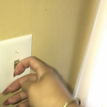 Quality Inn Burbank Airport - Filthy gunk filled light switches. None of them work, none of the plugs worked. - Hotels Near Me - Burbank, California
