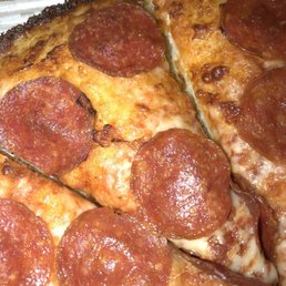 Pizza Hut is advertising that there's supposed to be additional cheese. As you can see they only sprinkled it in the center. Pizza Hut is advertising that there's supposed to be additional cheese. As you can see they only sprinkled it in the center.