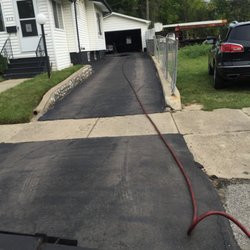 Bo Knos Sealcoating