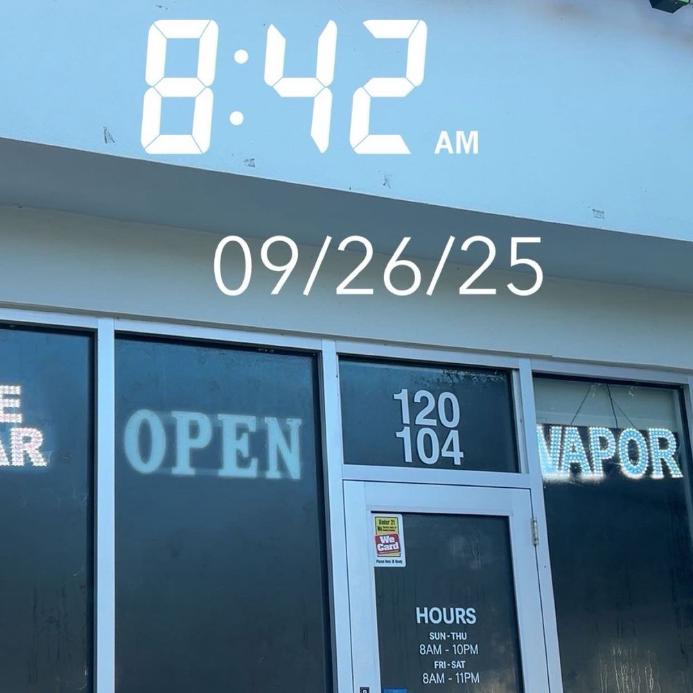 Jaguar Smoke And Vape V - Evidence of being closed during open hours. - Vape Shops Near Me - Jacksonville, Florida Jaguar Smoke And Vape V - Evidence of being closed during open hours. - Vape Shops Near Me - Jacksonville, Florida