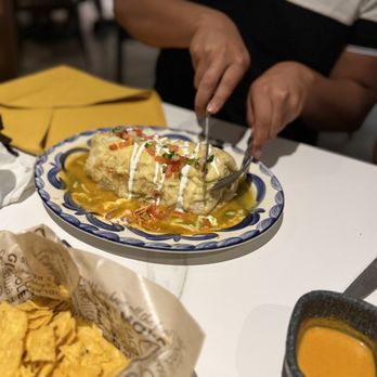 Mago Grill & Cantina - Mexican Near Me - Bolingbrook, Illinois