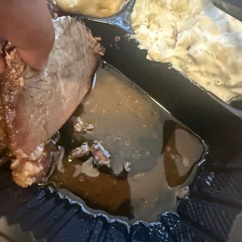 Chuck’s BBQ Restaurant - leftover oil - Barbeque Near Me - Clovis, California