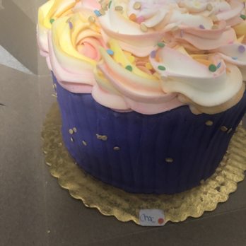 Tiffany's Bakery - Bakeries Near Me - Akron, Ohio