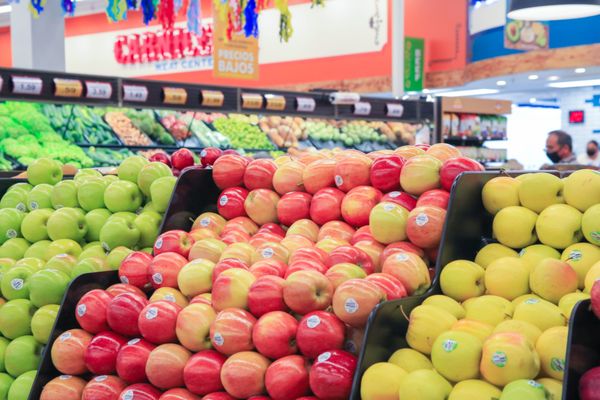 Los Altos Ranch Markets by null