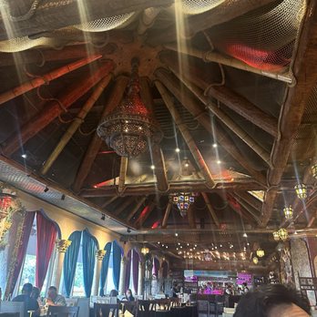 La Vie Mediterranean Restaurant - Inside restaurant - Lebanese Near Me - Pompano Beach, Florida