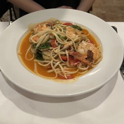 Phoenician - Linguine with shrimp and crab