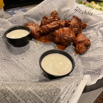 Christian Moerlein Malt House Taproom - Buffalo wings - Brewpubs Near Me - Hebron, Kentucky Christian Moerlein Malt House Taproom - Buffalo wings - Brewpubs Near Me - Hebron, Kentucky