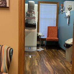 The Center For Women - Mammo room