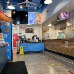 Duck Donuts - Inside