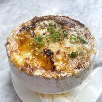Tableau - Creole French Onion Soup. MUST get. Chefs kiss. Almost too beautiful to eat - Cajun/Creole Near Me - New Orleans, Louisiana Tableau - Creole French Onion Soup. MUST get. Chefs kiss. Almost too beautiful to eat - Cajun/Creole Near Me - New Orleans, Louisiana