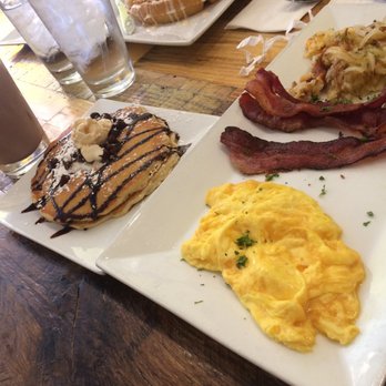 Batter & Berries - Breakfast & Brunch Near Me - Chicago, Illinois Batter & Berries - Breakfast & Brunch Near Me - Chicago, Illinois