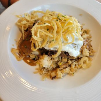 et al. - braised short rib loco moco on fried rice with short rib gravy and crispy onion - Breakfast & Brunch Near Me - Honolulu, Hawaii et al. - braised short rib loco moco on fried rice with short rib gravy and crispy onion - Breakfast & Brunch Near Me - Honolulu, Hawaii