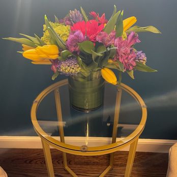 Needham Florist - Florists Near Me - Needham, Massachusetts