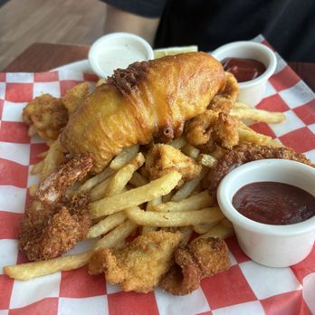 Rockfish Harbor Grill - Fisherman's Platter - Seafood Near Me - Monterey, California Rockfish Harbor Grill - Fisherman's Platter - Seafood Near Me - Monterey, California