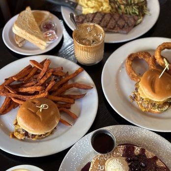 EAT - Breakfast & Brunch Near Me - North Hollywood, California