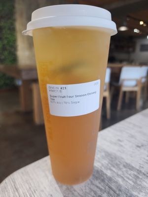 MÖGE TEE Carrollton by null