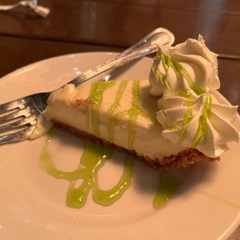O. C. White's Restaurant - Key lime pie - Seafood Near Me - St Augustine, Florida