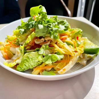 Blasteran - Blasteran Salad - Asian Fusion Near Me - Culver City, California Blasteran - Blasteran Salad - Asian Fusion Near Me - Culver City, California