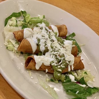 Villa Corona Nut Tree - Mini Flautas - Mexican Near Me - Vacaville, California Villa Corona Nut Tree - Mini Flautas - Mexican Near Me - Vacaville, California