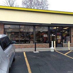 Spinner's Discount Tobacco & Beverage
