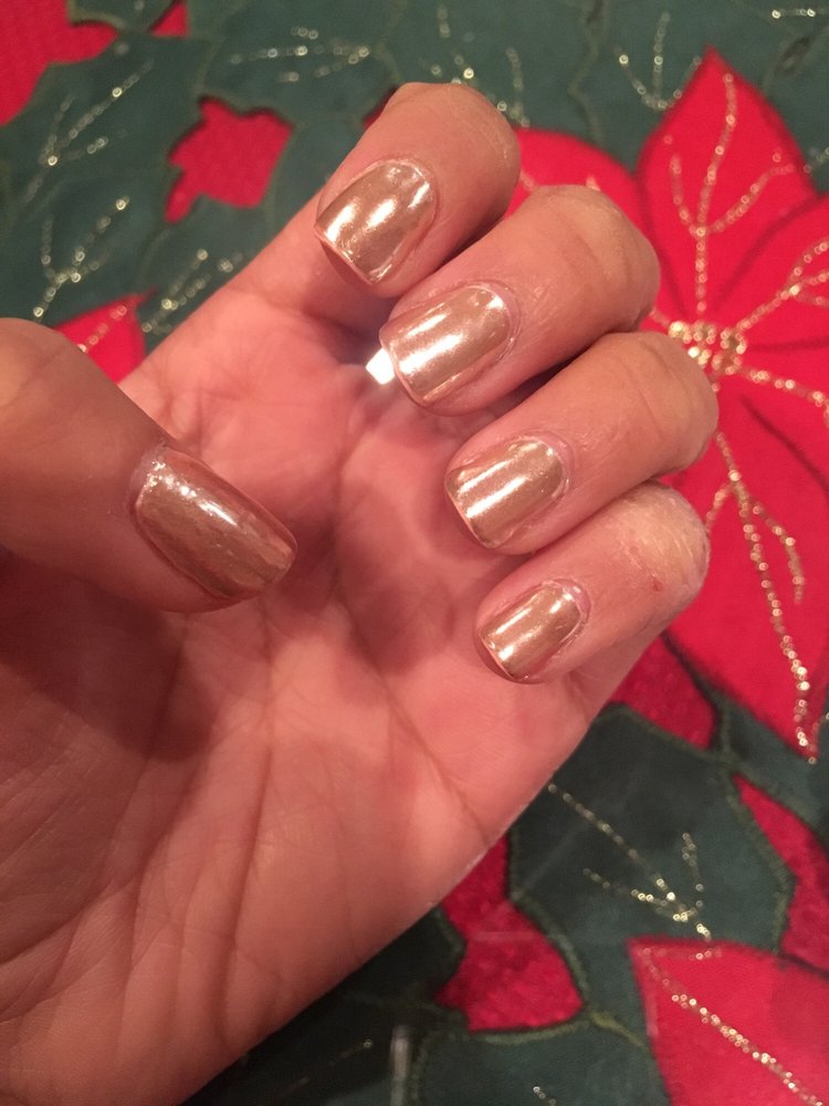 Nails By Laura Elizabeth Logo
