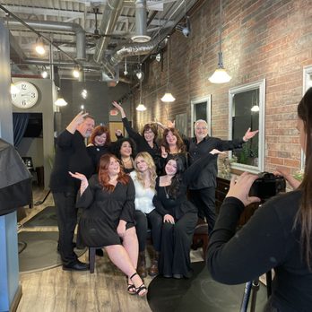 Salongeorge - GOOFIN TEAM - Hair Salons Near Me - Saint Paul, Minnesota Salongeorge - GOOFIN TEAM - Hair Salons Near Me - Saint Paul, Minnesota