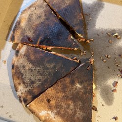 Parry's Pizzeria & Taphouse - Parry's finest, if you like burnt and extra crispy!