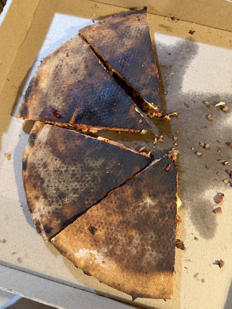 Parry’s Pizzeria & Taphouse - Photo 5