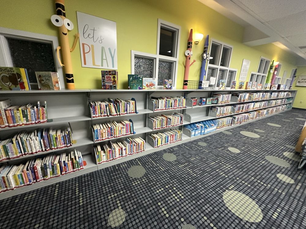 Social spots from Edwardsville Public Library